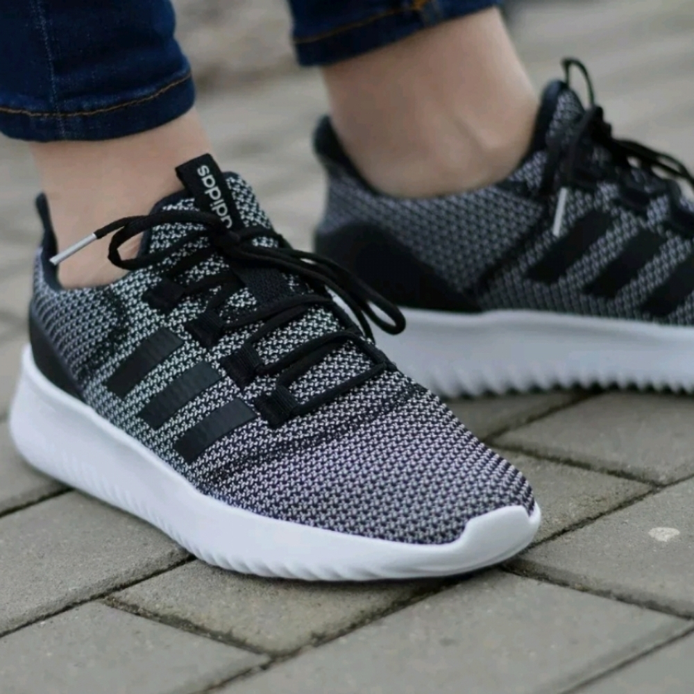 Adidas Cloudfoam Ultimate women running athletic sneakers shoes sz 6